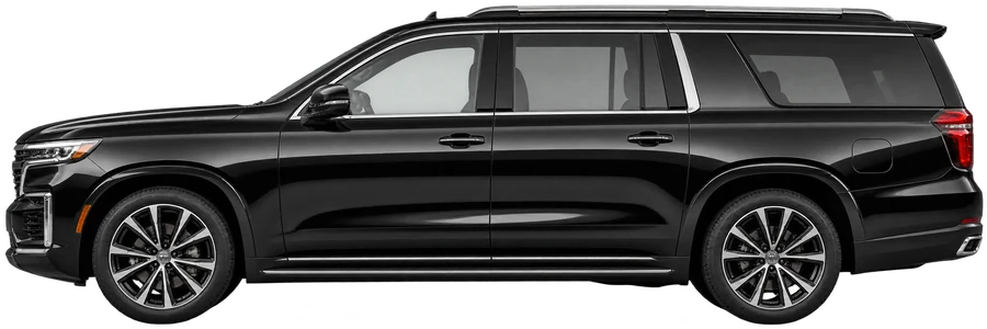 SUV grande negra de tres filas vista de lado